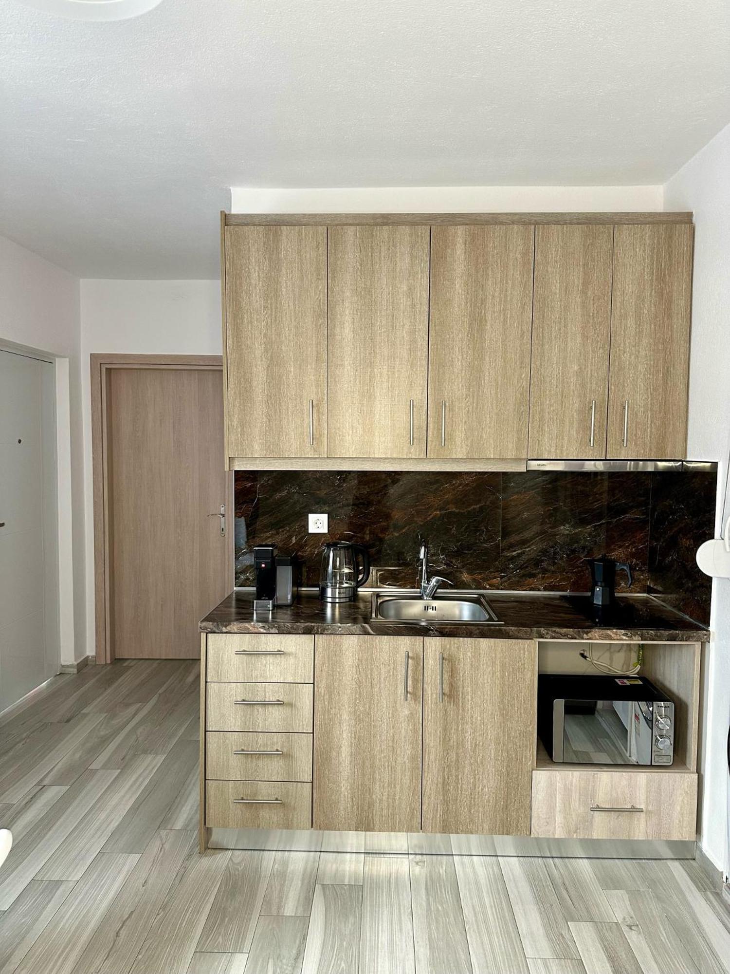 Apartament Marinas *
